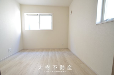 【洋室】 | 座間市南栗原3丁目　新築戸建て　全2棟【仲介手数料無料】 | 2階　洋室3（5.25帖）
