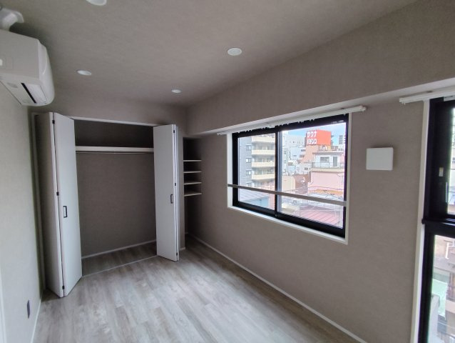 セレクトーンの洋室