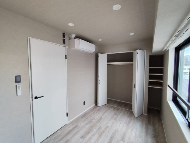 セレクトーンの洋室