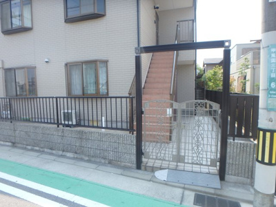 【エントランス】 | サンライズ・ビラＳ | エントランスです