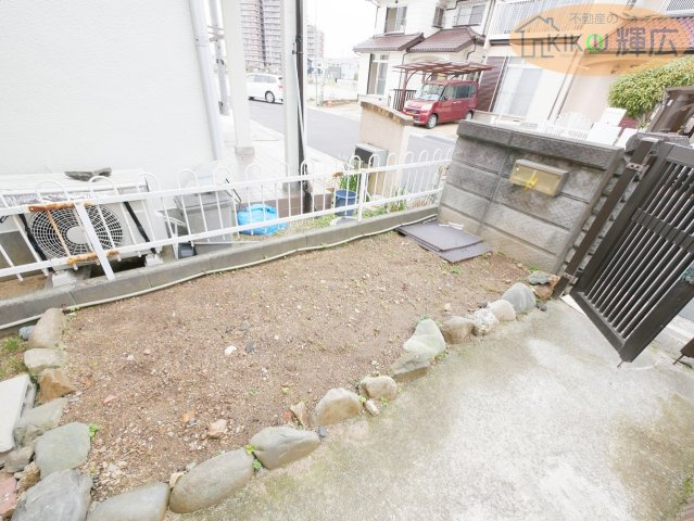 明石市二見町福里　中古戸建の庭