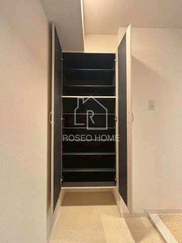 ブルー・エ・グリ上町台の収納