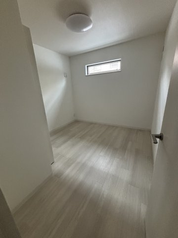 【洋室】 | ミモザイズム上野口町