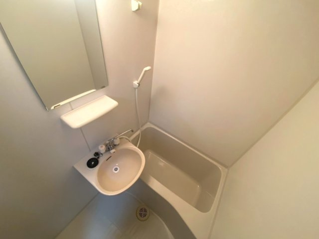 中島町 プロスパ中島ビルの浴室