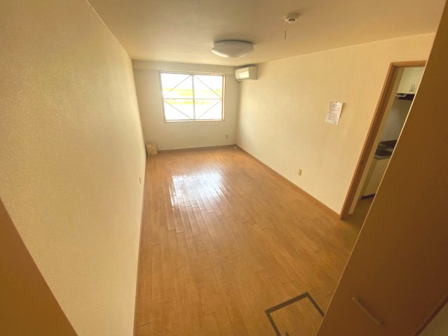 中島町 プロスパ中島ビルの内装