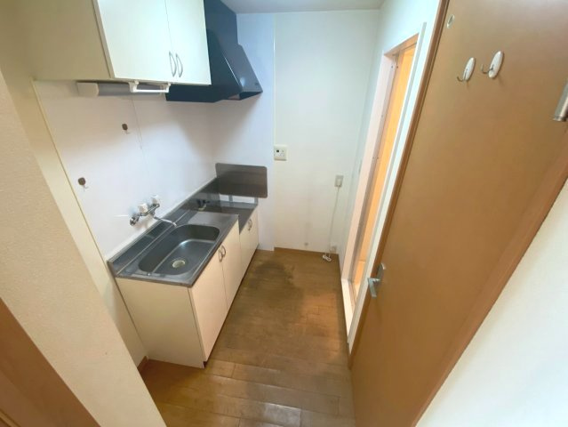 中島町 プロスパ中島ビルの内装