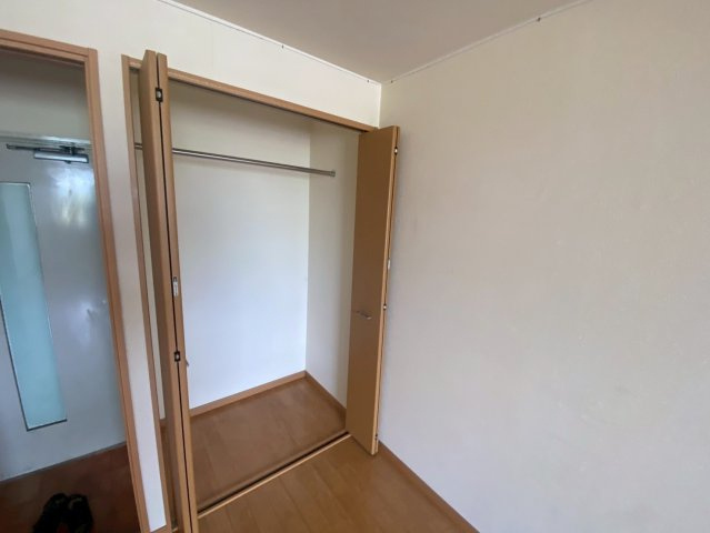 中島町 プロスパ中島ビルの収納