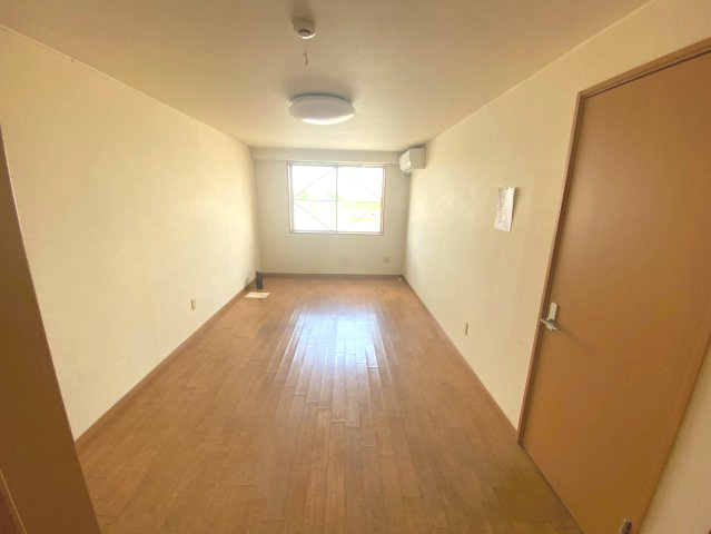 中島町 プロスパ中島ビルの内装