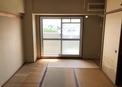 【子供部屋】 | 東建座間ハイツ４号棟西館 | 子供が何人でも年齢によっては、受験時にしっかり壁のある個室があった方が良い場合もあります。難しい問題ですが、兄弟の人数や、性別や年齢差によって状況が異なりますので、数年後のこともしっかり考えましょう。