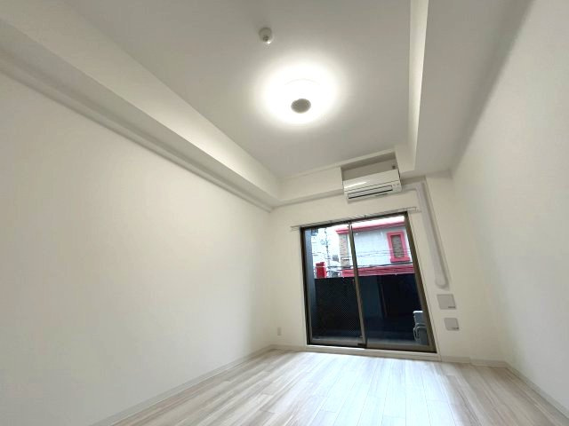 プレサンスNEO大和田STATIONベゼルの洋室