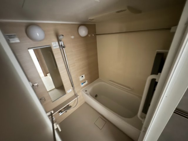 姫路市元塩町の賃貸マンションの浴室
