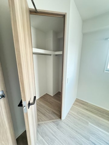 姫路市元塩町の賃貸マンションの収納