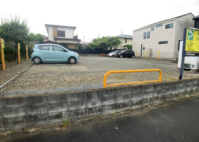 【外観】 | 人が暮らすうえで日光は大切な要素となります。日当たりの良さは譲れないポイントですね。併せて近くに大きな建築物の建築予定がないか、あるいはそれが可能な土地が近くにないか事前に確認することもお勧めします。