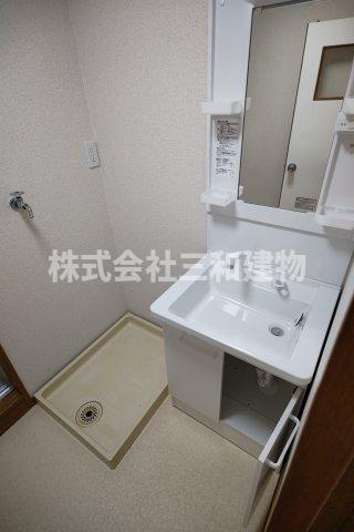 リバーサイド新高島平の洗面所