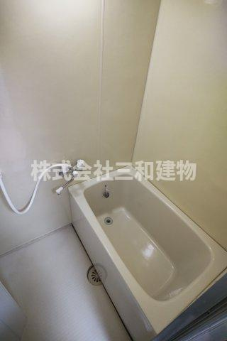 リバーサイド新高島平の浴室