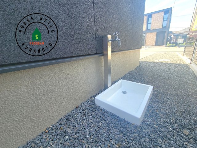 熊本市北区鶴羽田2丁目第2-7棟（4号棟）　のバルコニー|将来的にウッドデッキなど施工して、素敵なバルコニースペースを活用できます。