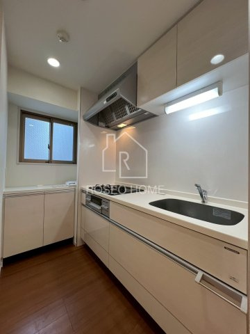 ジャスパ御堂筋本町のキッチン