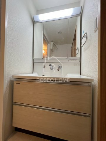 ジャスパ御堂筋本町の洗面所