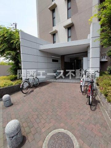 【エントランス】 | グランドール鴻池