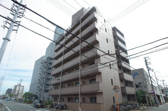 姫路市飾磨区三宅１丁目の賃貸マンションの外観