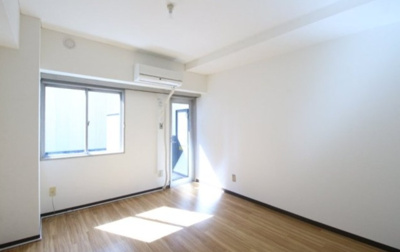 【居間・リビング】 | 飯田橋ハイツ