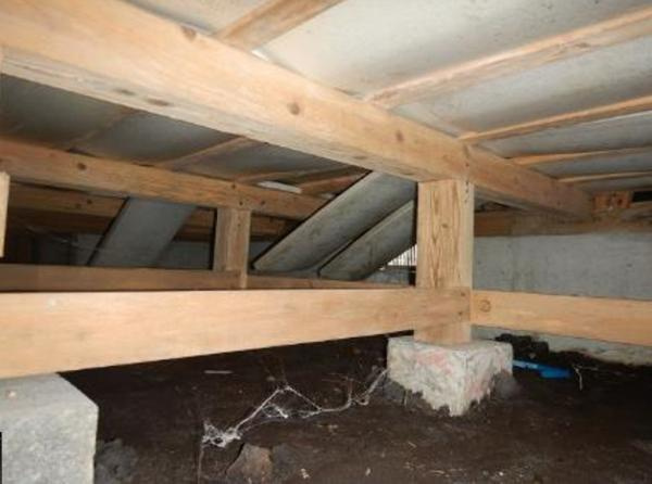 さくら市狹間田　4ＬＤＫ　中古住宅の駐車場