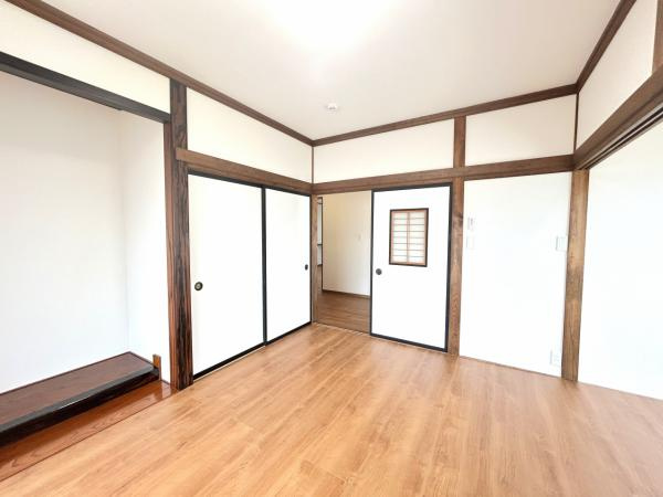 さくら市狹間田　4ＬＤＫ　中古住宅の洋室