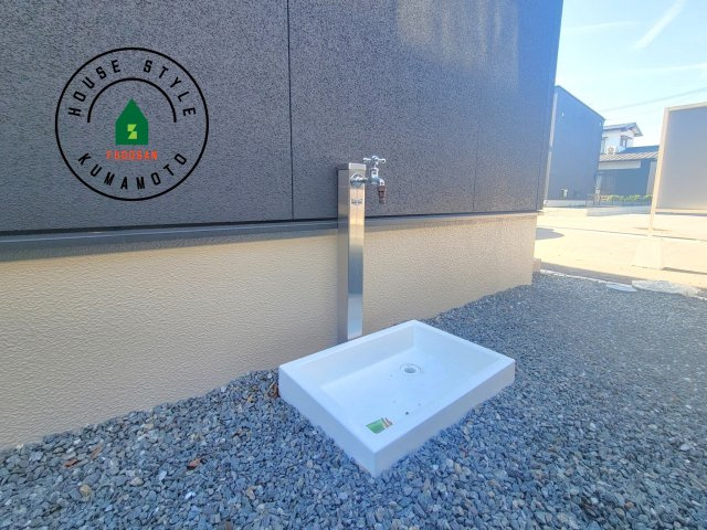 熊本市北区鶴羽田2丁目第2-7棟（7号棟）　のバルコニー|将来的にウッドデッキなど施工して、素敵なバルコニースペースを活用できます。