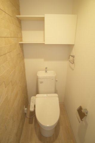 フランディル・オーラ五軒邸のトイレ