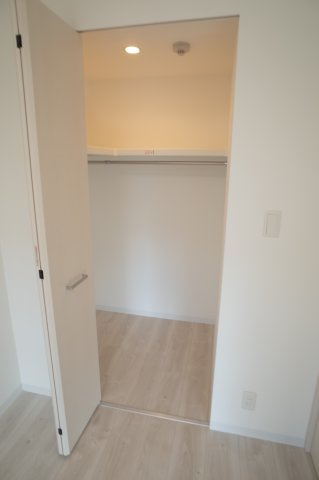 フランディル・オーラ五軒邸の収納