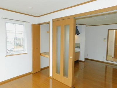 【洋室】 | プリムローズＢ