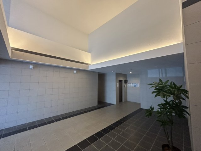 エスリード葵桜通り❘名古屋市の賃貸ならMy賃貸のエントランス|エスリード葵桜通り