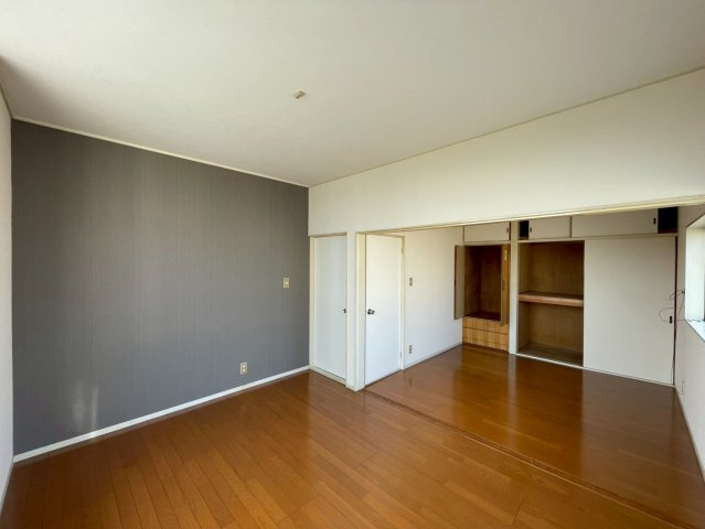 【洋室】 | 前橋市稲荷新田町　中古住宅