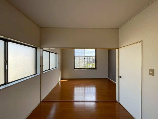 【洋室】 | 前橋市稲荷新田町　中古住宅