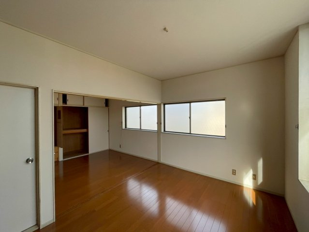 【洋室】 | 前橋市稲荷新田町　中古住宅