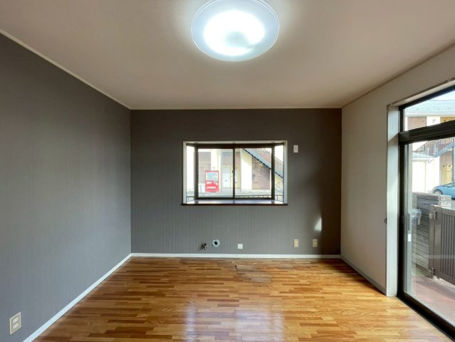 【居間・リビング】 | 前橋市稲荷新田町　中古住宅