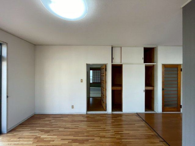 【居間・リビング】 | 前橋市稲荷新田町　中古住宅