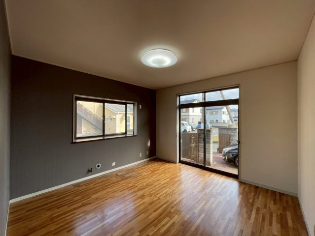 【居間・リビング】 | 前橋市稲荷新田町　中古住宅