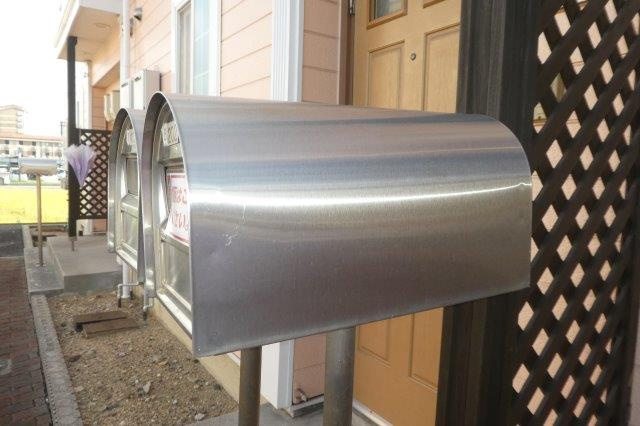 クレストール山地Bの設備|ポスト