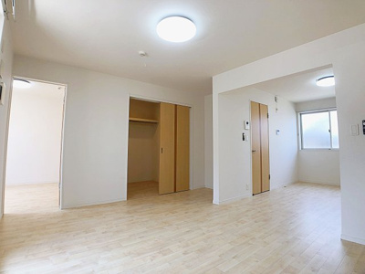 【居間・リビング】 | プラージュ鳴尾【名古屋市賃貸・南向き】