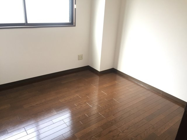 クリスタル西庄のその他