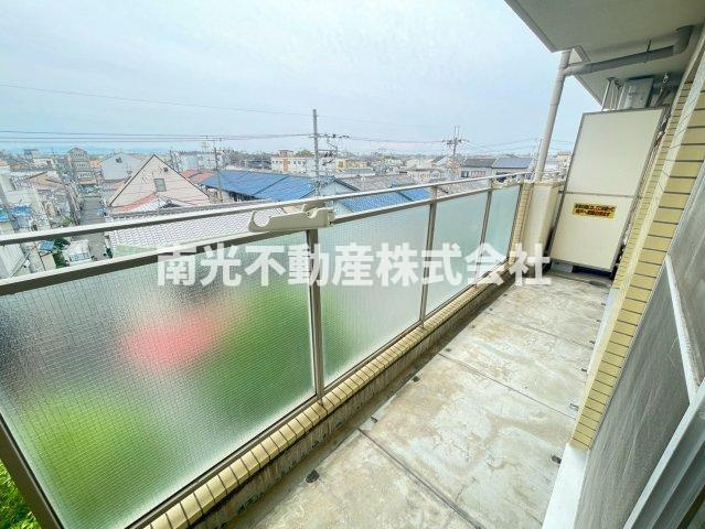 アバハイム西村のバルコニー