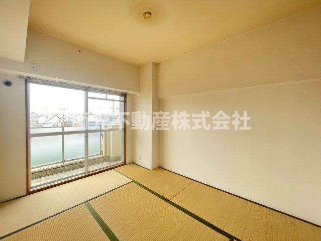 アバハイム西村の和室