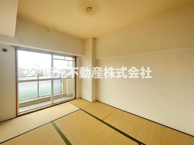 アバハイム西村の和室