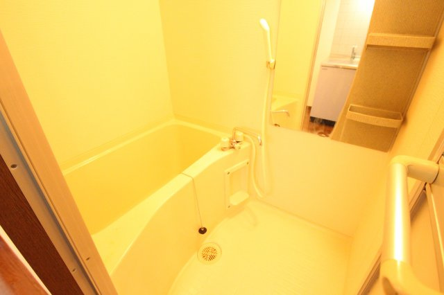 アミティ小阪　(近大　一人暮らし)の浴室