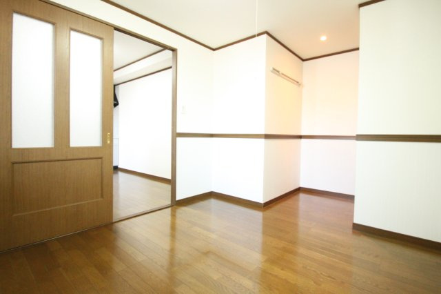 アミティ小阪　(近大　一人暮らし)の居間・リビング