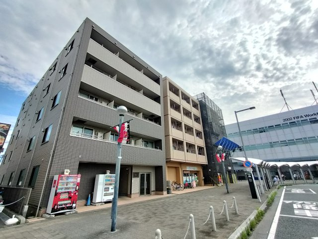 エスポワールの外観|★オートロック★駅前★追焚き★都市ガス★エレベーター完備★