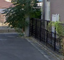 狛江市駒井町１丁目のアパートのロビー