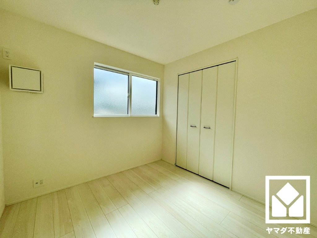伏見区醍醐京道町　24-1期　2号棟の洋室