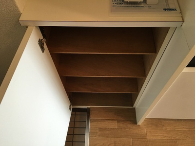 【玄関】 | ノルデンハイム相川 | シューズボックスがあるので靴の収納ができます